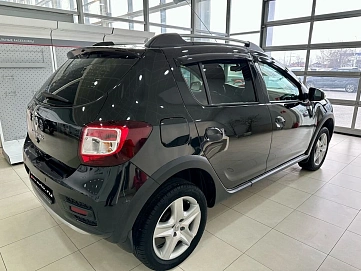 Renault Sandero, 2017г, передний привод, механика