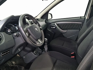 Renault Duster, 2017г, полный привод, механика