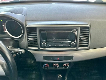 Mitsubishi Lancer, 2013г, передний привод, механика