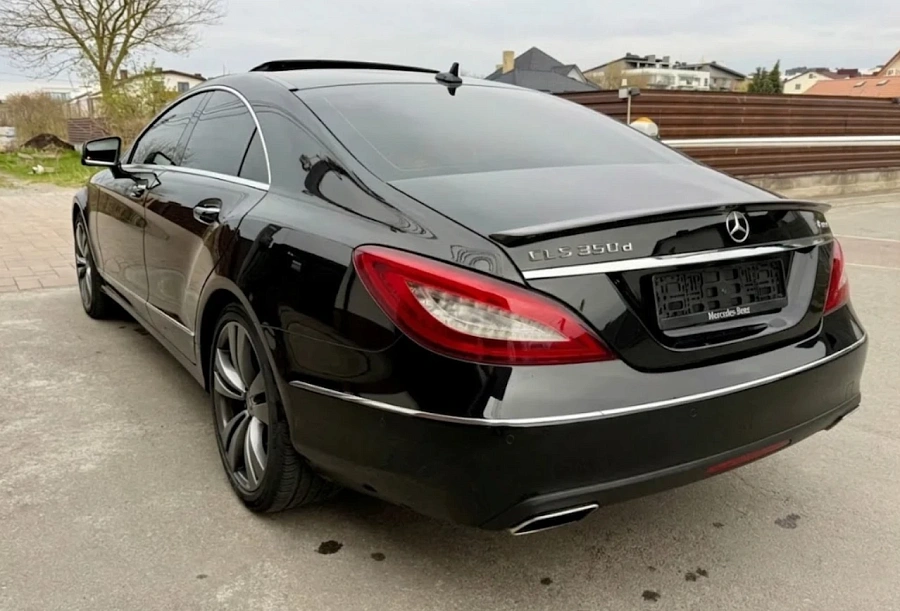 Mercedes-Benz CLS, 2015г., полный привод, автомат