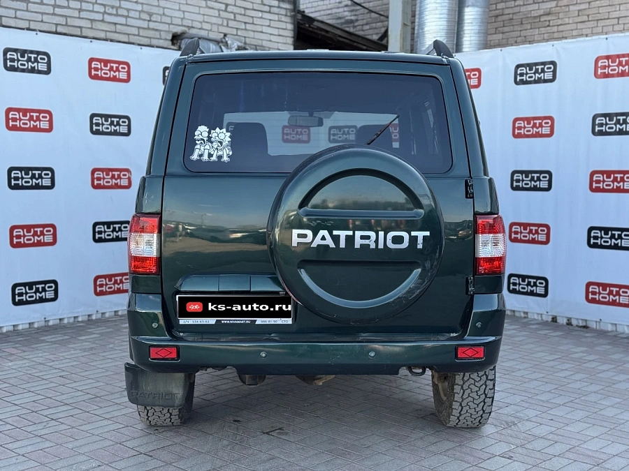 УАЗ Patriot, 2016г., передний привод, механика