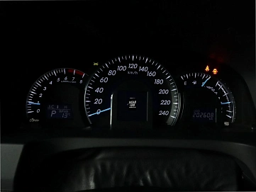 Toyota Camry, 2014г, передний привод, автомат