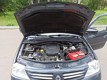 Renault Logan, 2009г, передний привод, механика