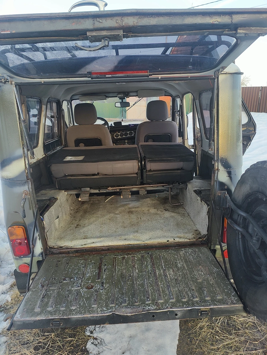 УАЗ 3151, 1996г., полный привод, механика