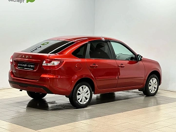 Lada (ВАЗ) Granta, 2022г, передний привод, механика