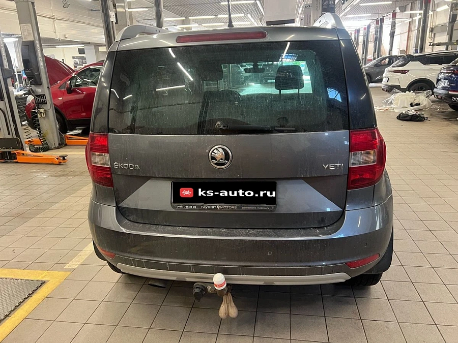 Skoda Yeti, 2015г., передний привод, автомат