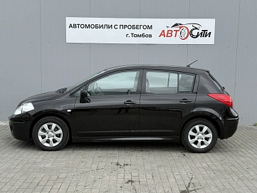 Nissan Tiida, 2011г, передний привод, автомат