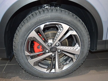 Geely Coolray, 2024г, передний привод, робот