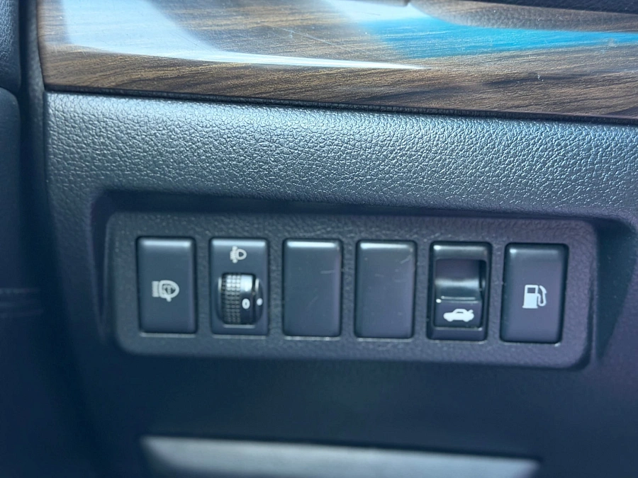Nissan Teana, 2012г., передний привод, вариатор
