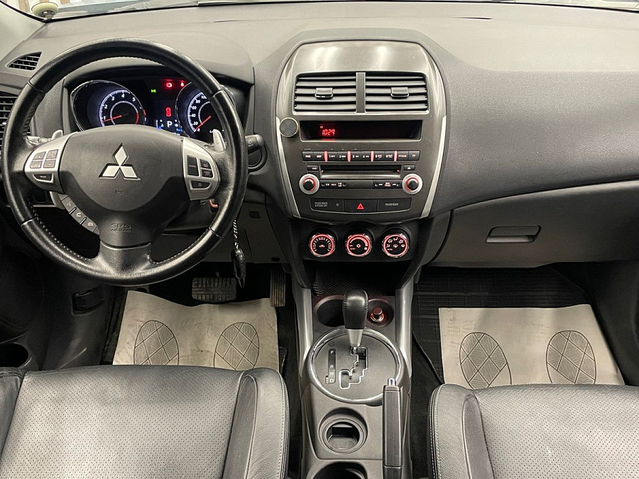 Mitsubishi ASX, 2012г., передний привод, вариатор