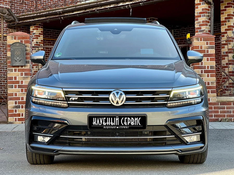 Volkswagen Tiguan, 2019г., полный привод, робот