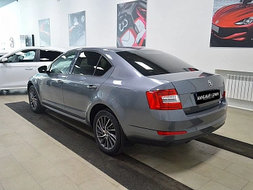 Skoda Octavia, 2013г, передний привод, робот