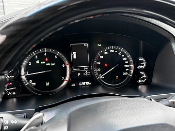 Lexus LX, 2021г, полный привод, автомат