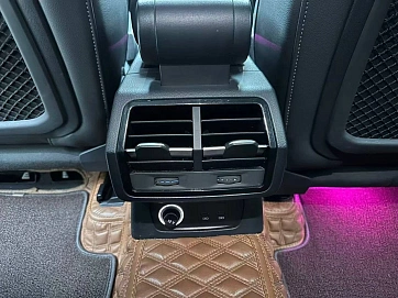 Audi Q3, 2021г, передний привод, робот