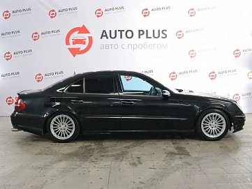 Mercedes-Benz E-Класс, 2002г, задний привод, автомат