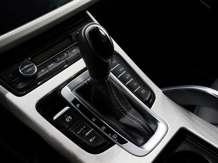 Geely Atlas, 2020г., полный привод, автомат