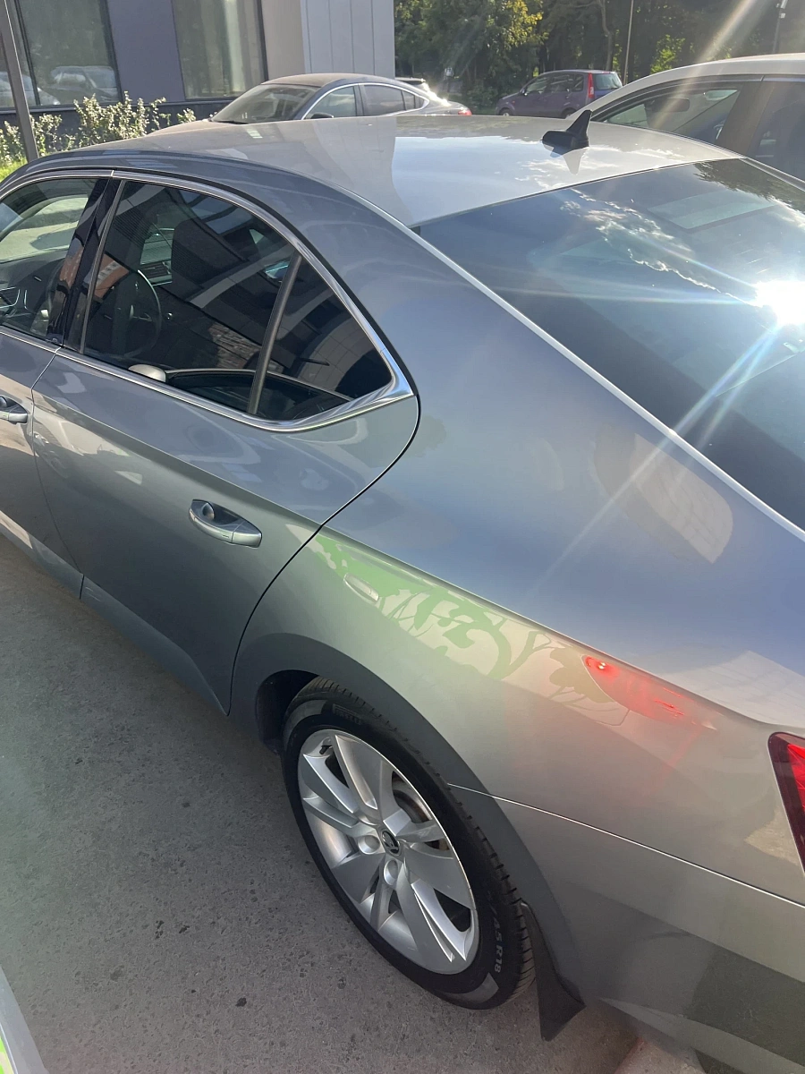 Skoda Superb, 2019г., передний привод, робот