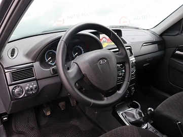 Lada (ВАЗ) Priora, 2015г, передний привод, механика