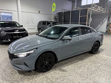 Hyundai Elantra, 2021г, передний привод, автомат
