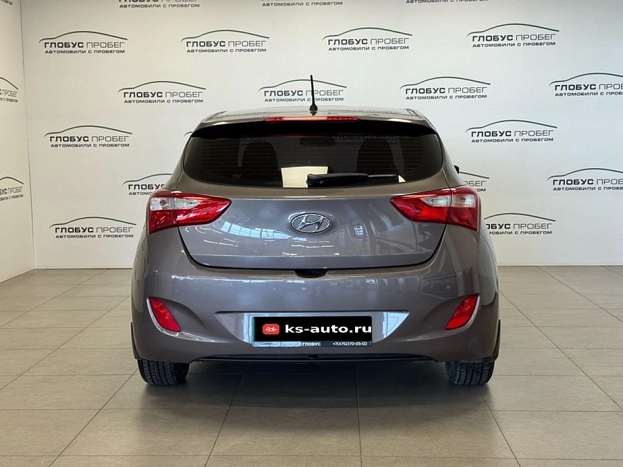 Hyundai i30, 2013г., передний привод, механика