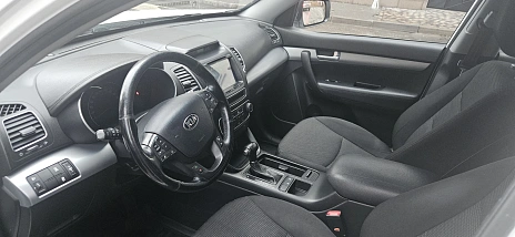 Kia Sorento, 2014г, полный привод, автомат