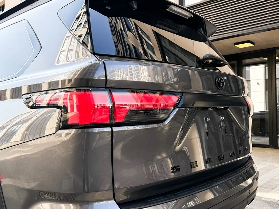 Toyota Sequoia, 2025г., полный привод, автомат