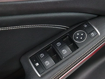 Mercedes-Benz A-Класс, 2013г., передний привод, робот