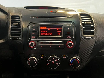 Kia Cerato, 2013г, передний привод, автомат