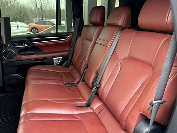 Lexus LX, 2017г, полный привод, автомат