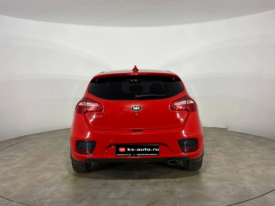 Kia Ceed, 2018г., передний привод, автомат