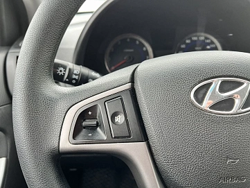 Hyundai Solaris, 2015г, передний привод, механика