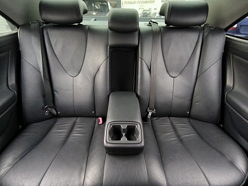 Toyota , 2010г., передний привод, автомат