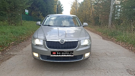 Skoda Superb, 2011г, передний привод, автомат