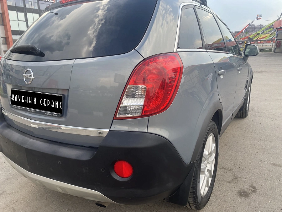 Opel Antara, 2012г., полный привод, автомат