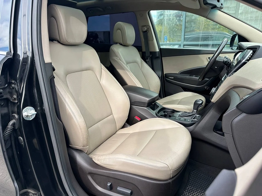 Hyundai Santa Fe, 2014г., полный привод, автомат