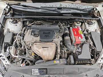 Toyota Camry, 2018г, передний привод, автомат