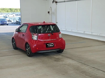 Toyota iQ, 2011г, передний привод, вариатор