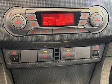 Ford Focus, 2011г, передний привод, автомат