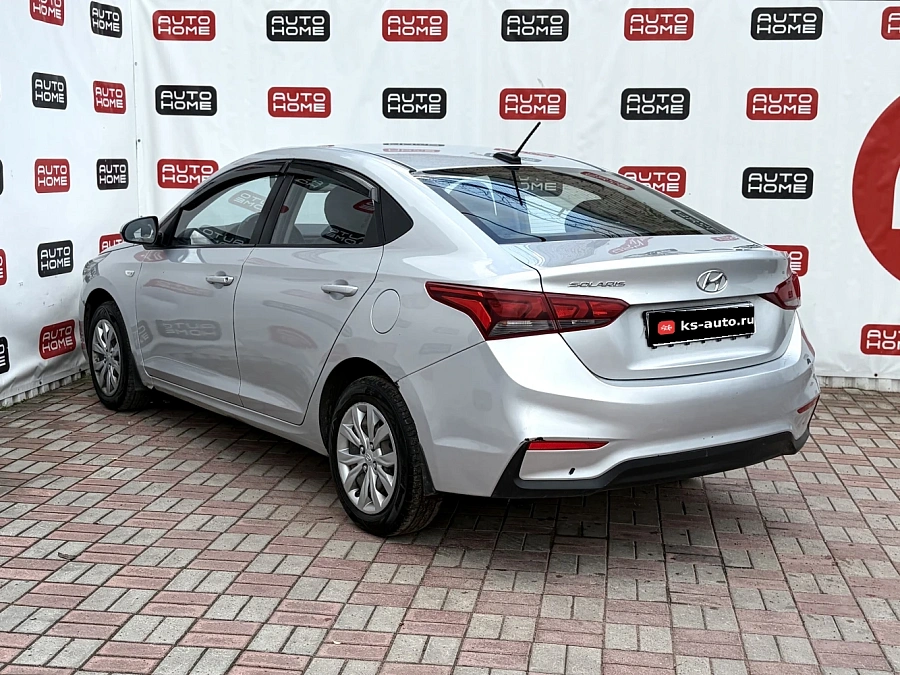 Hyundai Solaris, 2018г., передний привод, автомат
