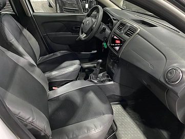 Renault Sandero, 2017г, передний привод, механика