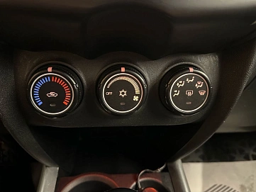 Mitsubishi ASX, 2012г, передний привод, вариатор