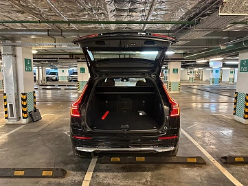 Volvo XC60, 2024г, полный привод, автомат