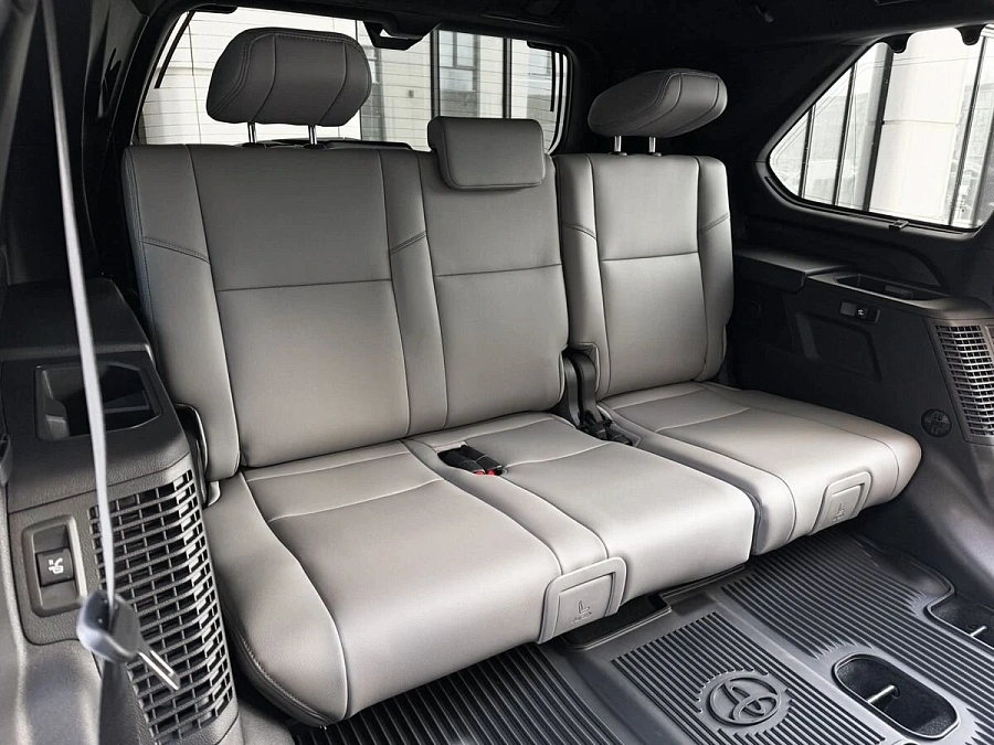 Toyota Sequoia, 2025г., полный привод, автомат