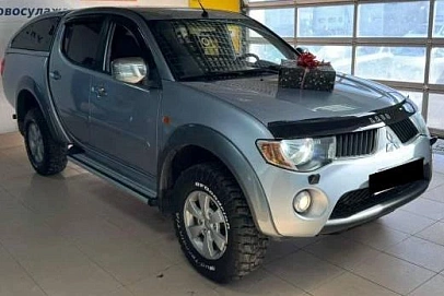 Mitsubishi L200, 2008г, полный привод, автомат