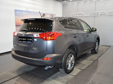Toyota RAV4, 2014г, полный привод, вариатор