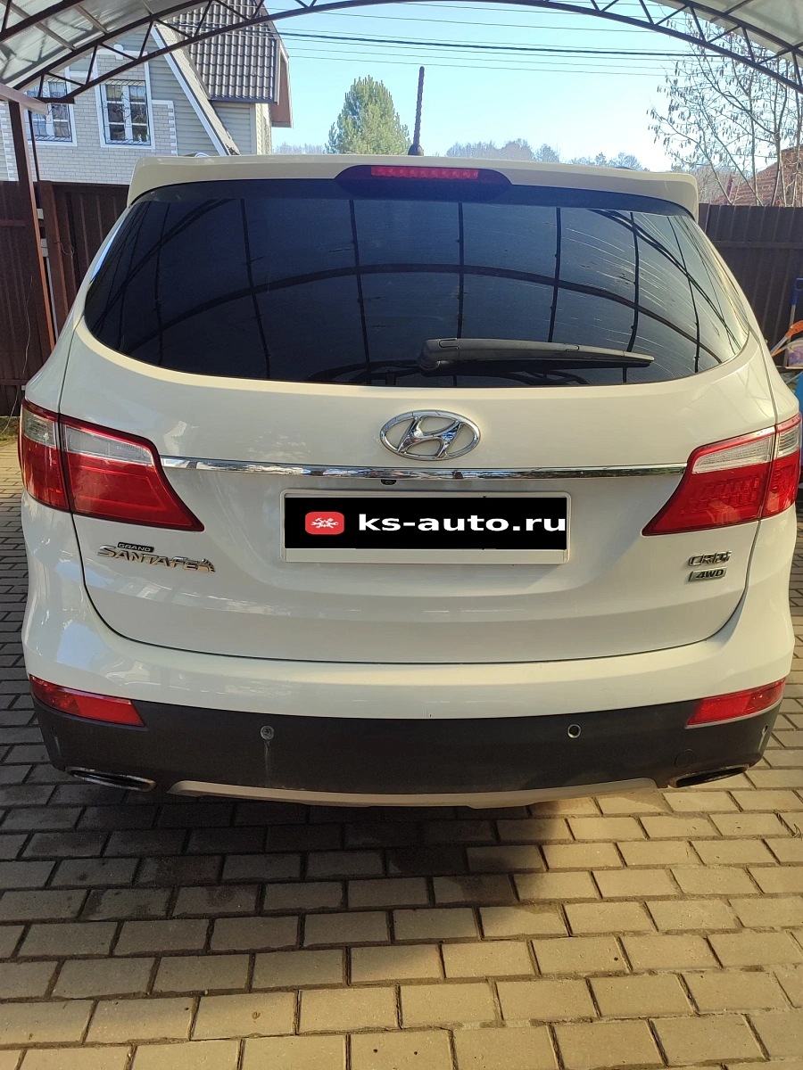 Hyundai Santa Fe, 2015г., полный привод, автомат