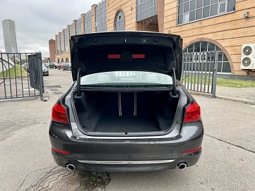 BMW 5 серии, 2019г, полный привод, автомат
