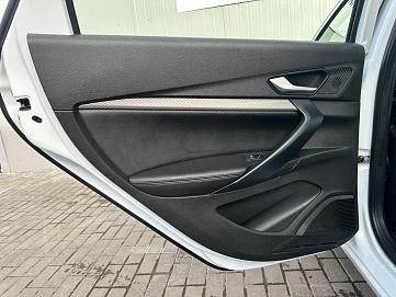 Lada (ВАЗ) Vesta, 2023г, передний привод, механика