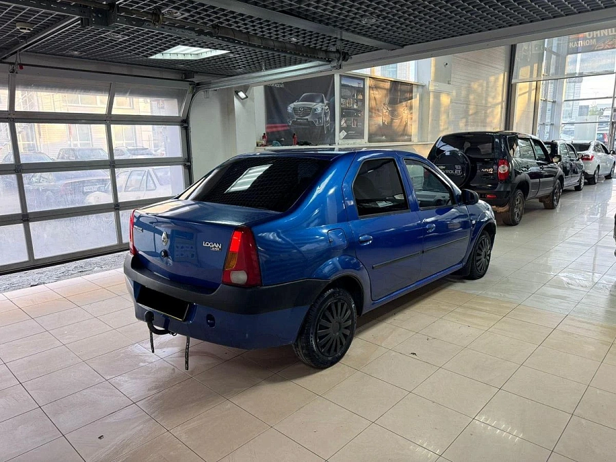 Renault Logan, 2007г., передний привод, механика