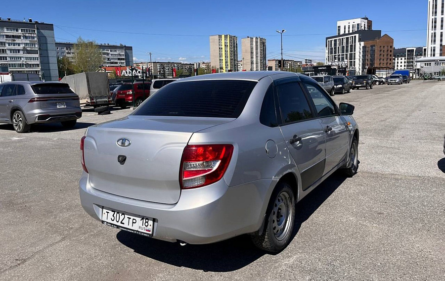 Lada (ВАЗ) Granta, 2016г., передний привод, механика